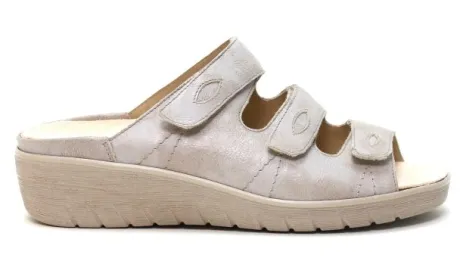 Slippers<Durea - Wijdte E - 7369 - Beige - Uitneembaar voetbed